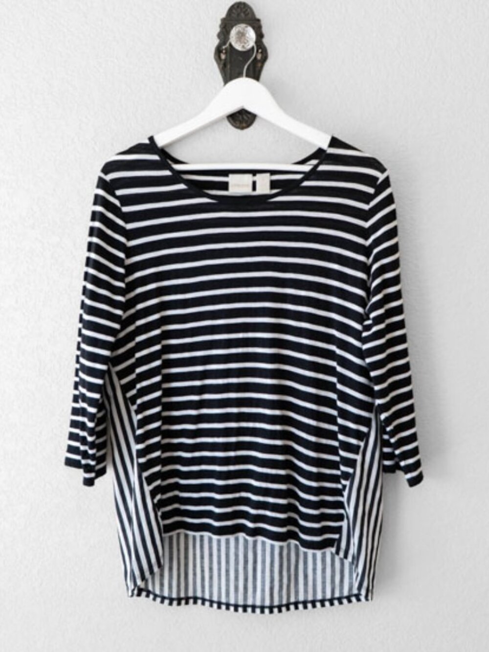 Chico’s Black White Stripe Lace Back Hi Lo Top Medium 100% Cotton Nautical - Picture 1 of 12